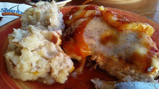 GW Sharkeys Raw Bar and Grill